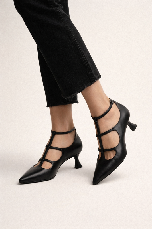 Noemí | Women's Strappy Pointed-Toe Shoes